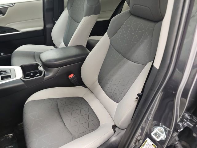 Used 2023 Toyota RAV4 XLE w/ Convenience Package AWD/4WD image 14