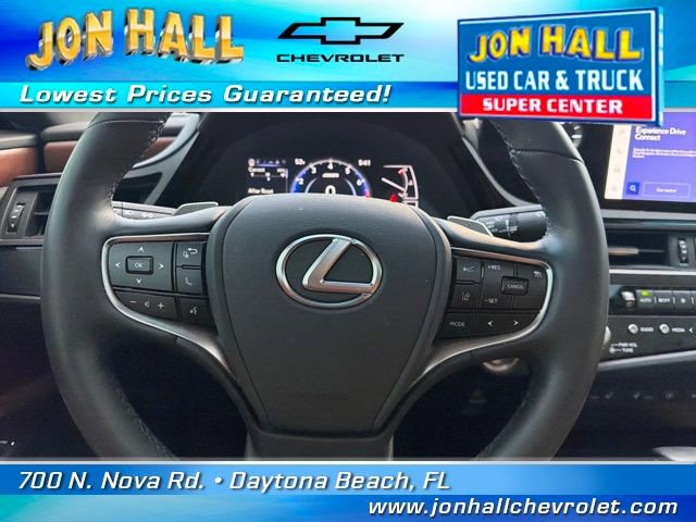 Used 2025 Lexus ES 350 350 4D Sedan image 24