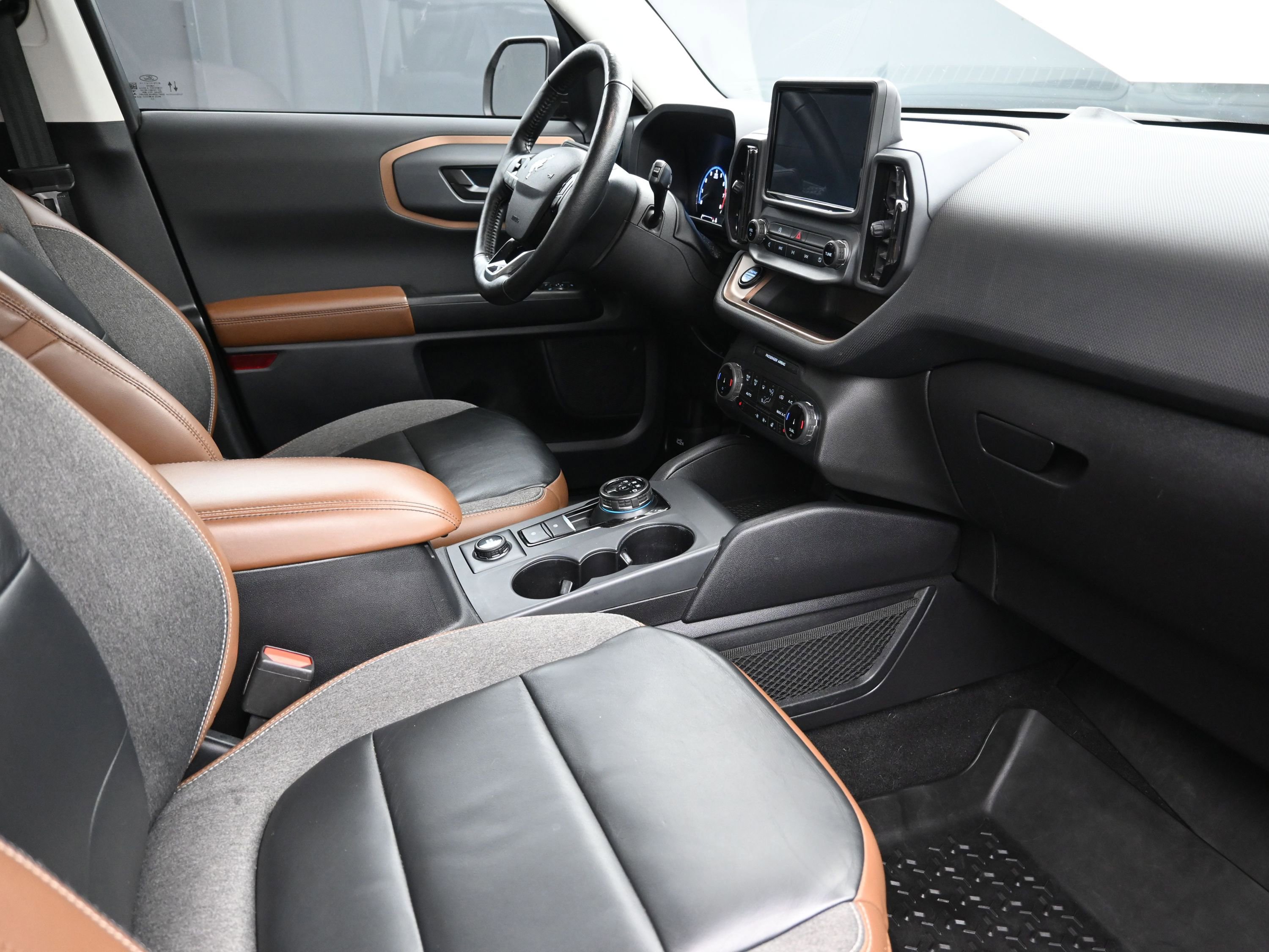 Used 2023 Ford Bronco Sport Outer Banks AWD/4WD image 26