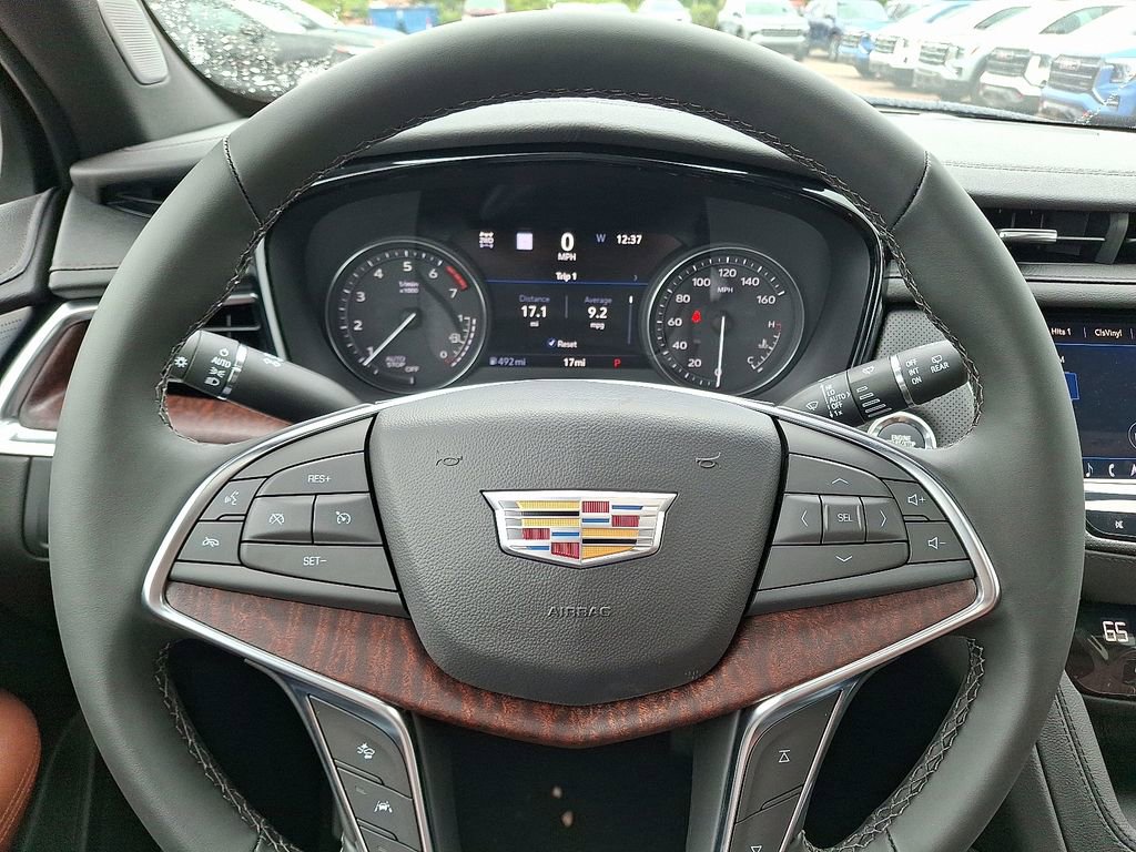 New 2025 Cadillac XT5 Premium Luxury w/ Technology Package AWD/4WD image 14