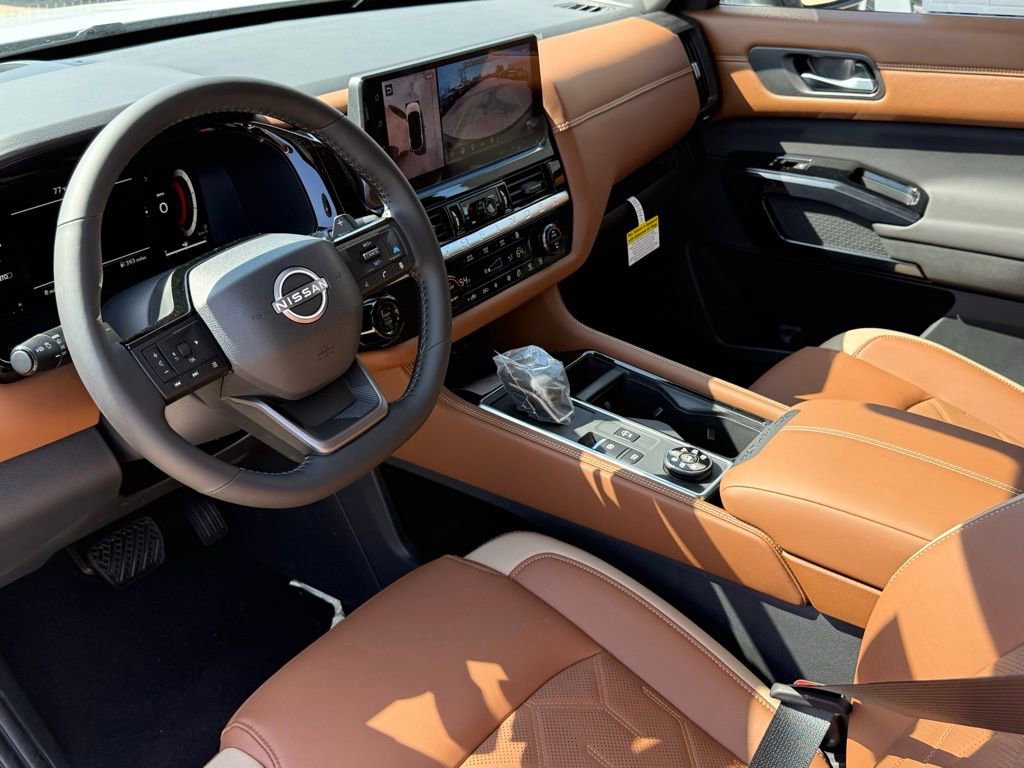 New 2026 Nissan Pathfinder Platinum AWD/4WD image 8