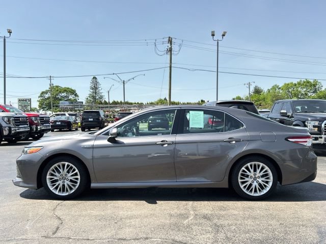 Used 2018 Toyota Camry XLE w/ Audio Package FWD image 6