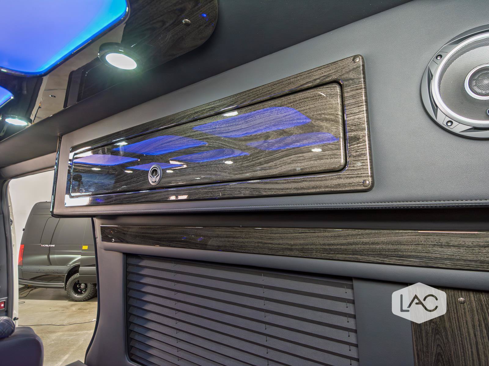 Used 2025 Mercedes-Benz Sprinter 3500 image 19