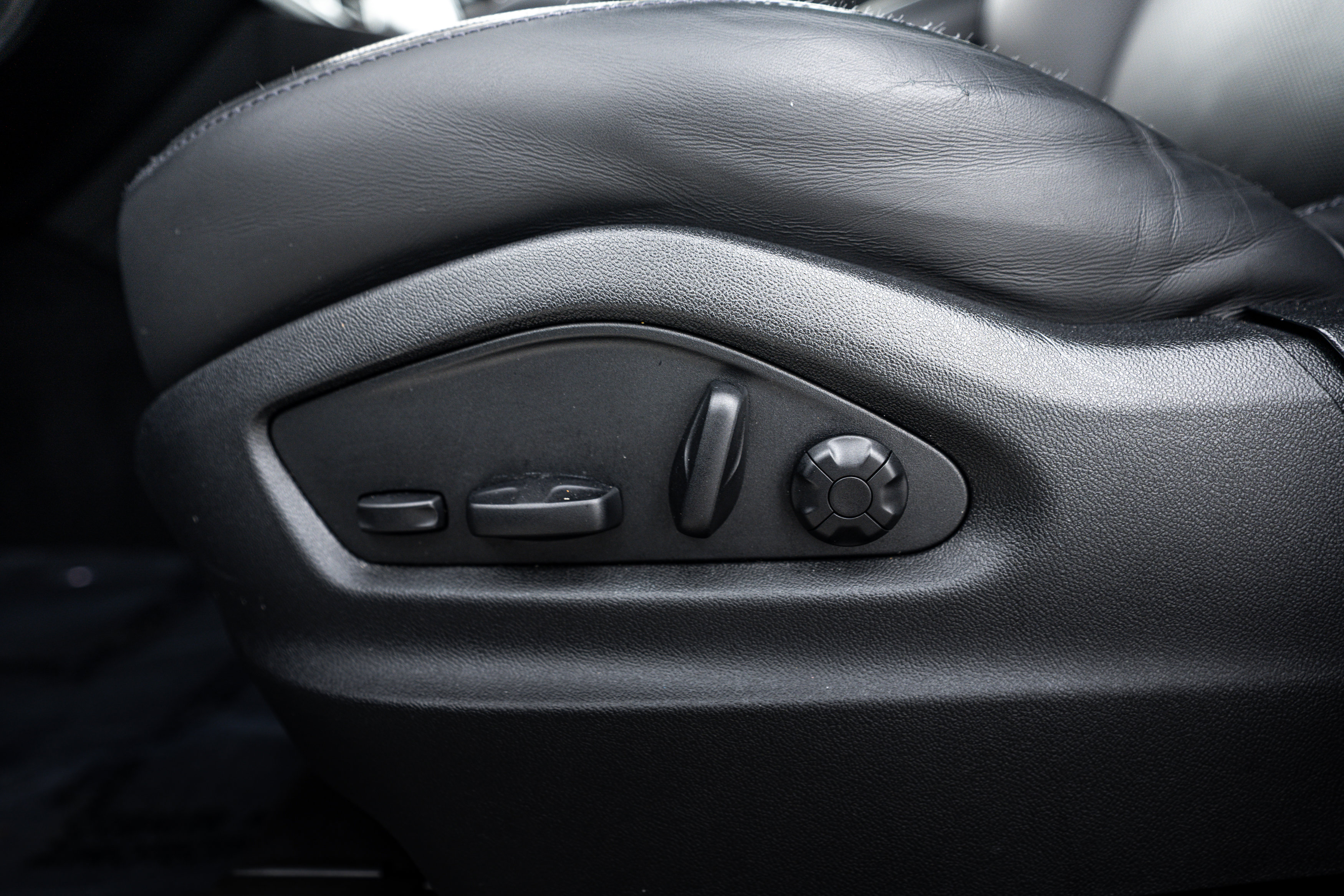 Certified 2023 Porsche Cayenne image 20