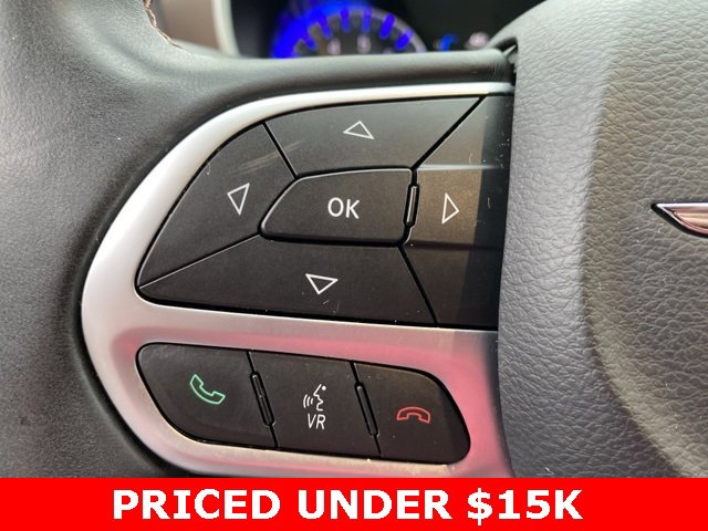 Certified 2017 Chrysler Pacifica Touring-L w/ Tire & Wheel Group image 18