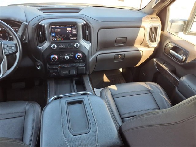Used 2020 GMC Sierra 3500 Denali w/ Technology Package image 15