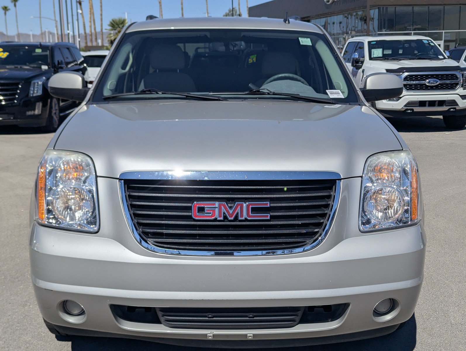 Used 2008 GMC Yukon SLE RWD image 6