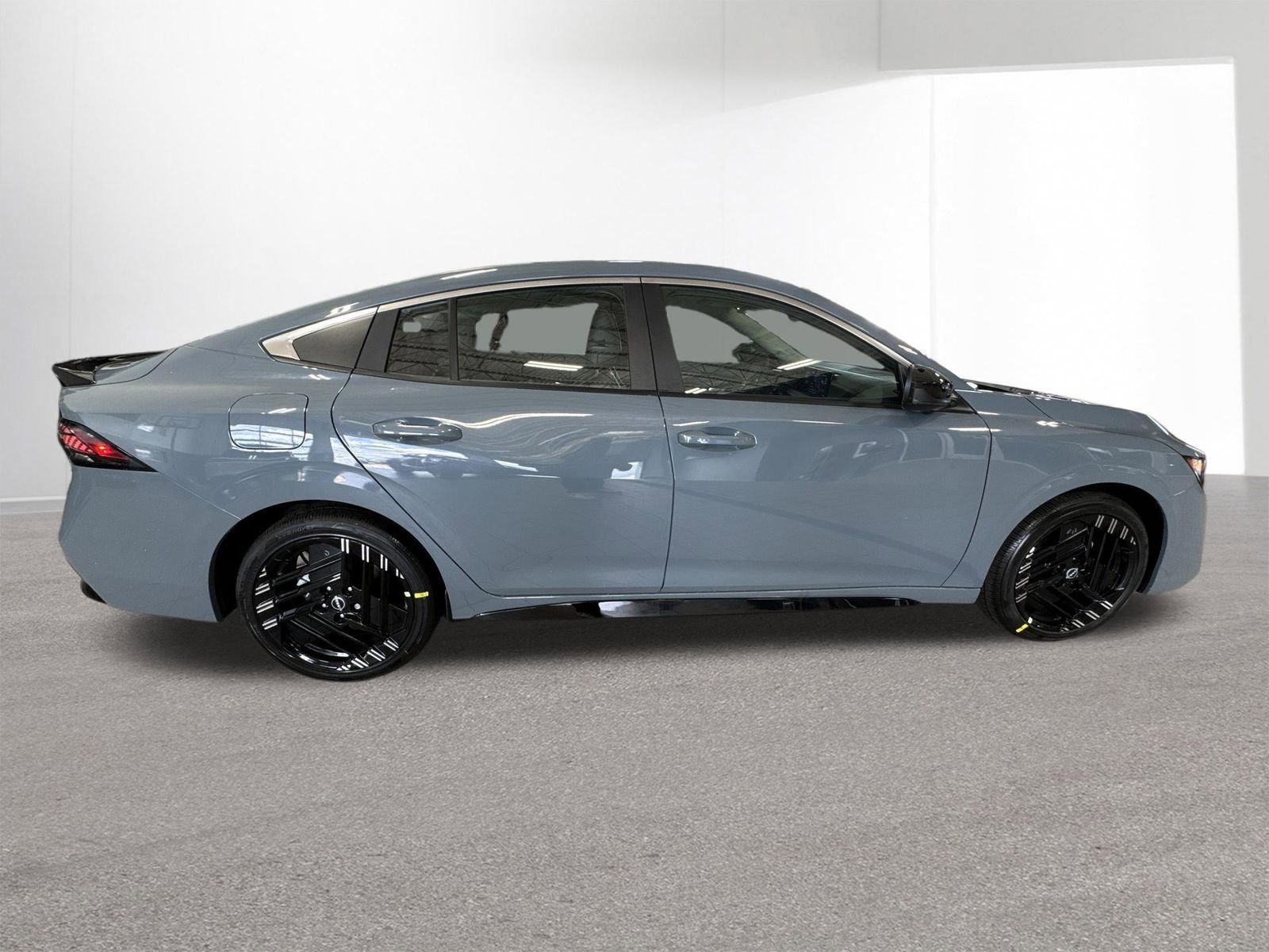 New 2026 Nissan Sentra SR w/ SR Premium Package FWD image 40