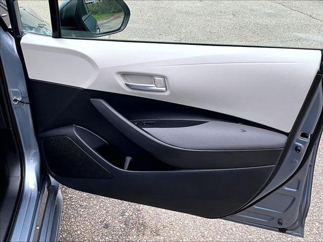 Certified 2021 Toyota Corolla LE FWD image 12