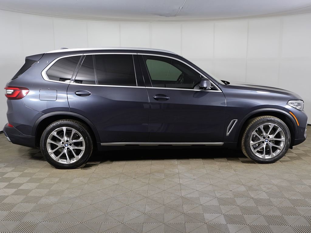 Used 2021 BMW X5 xDrive40i w/ Premium Package 2 image 17