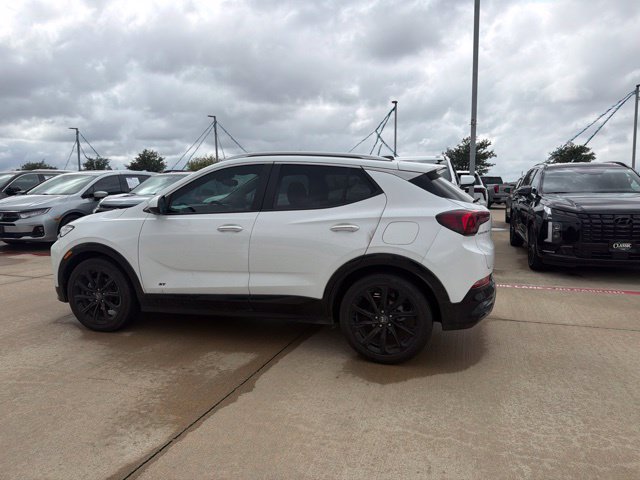 Used 2025 Buick Encore GX Sport Touring w/ Experience Buick Package FWD image 9