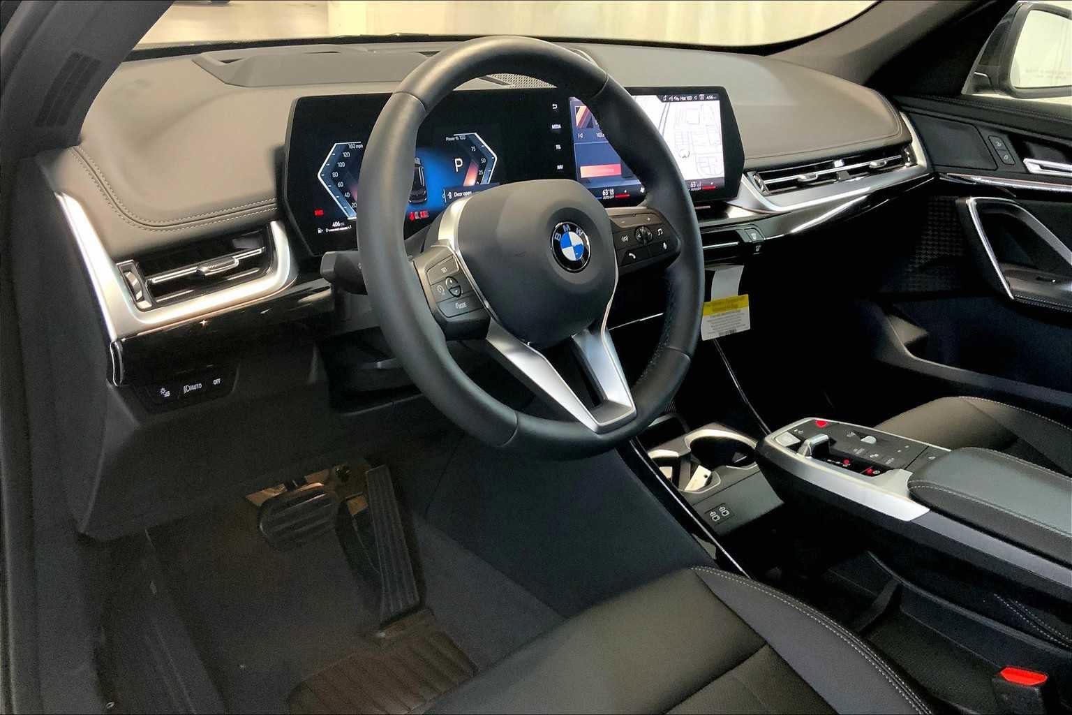 New 2025 BMW X1 xDrive28i w/ Technology Package image 8