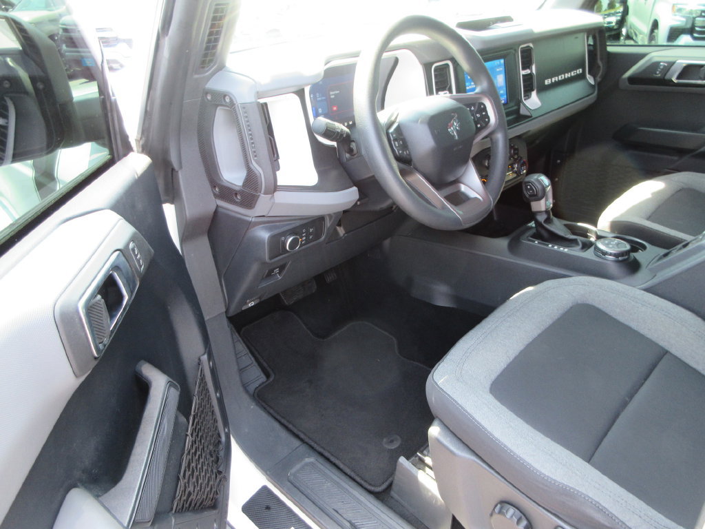 Used 2022 Ford Bronco 4-Door AWD/4WD image 13