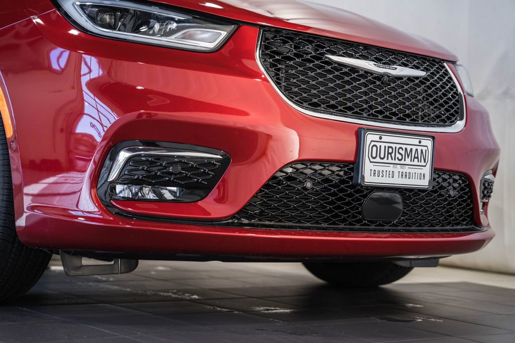New 2026 Chrysler Pacifica Select image 12