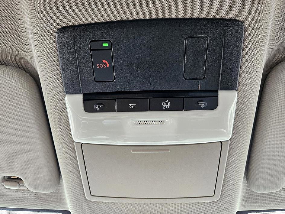 Used 2022 Nissan Rogue SV image 21