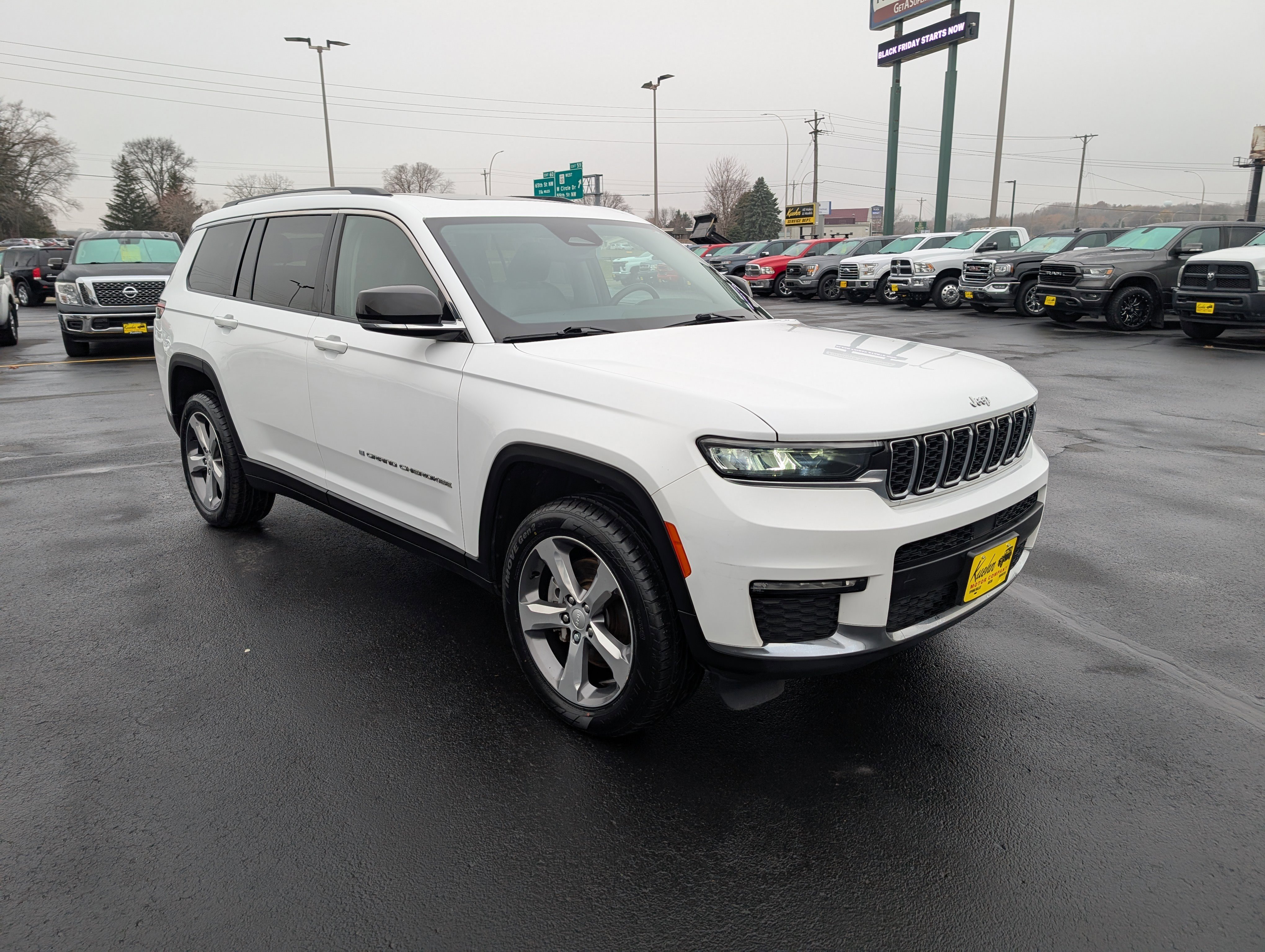 Used 2022 Jeep Grand Cherokee L Limited image 2