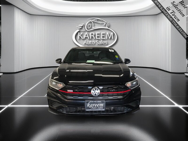 Used 2019 Volkswagen Jetta GLI image 2