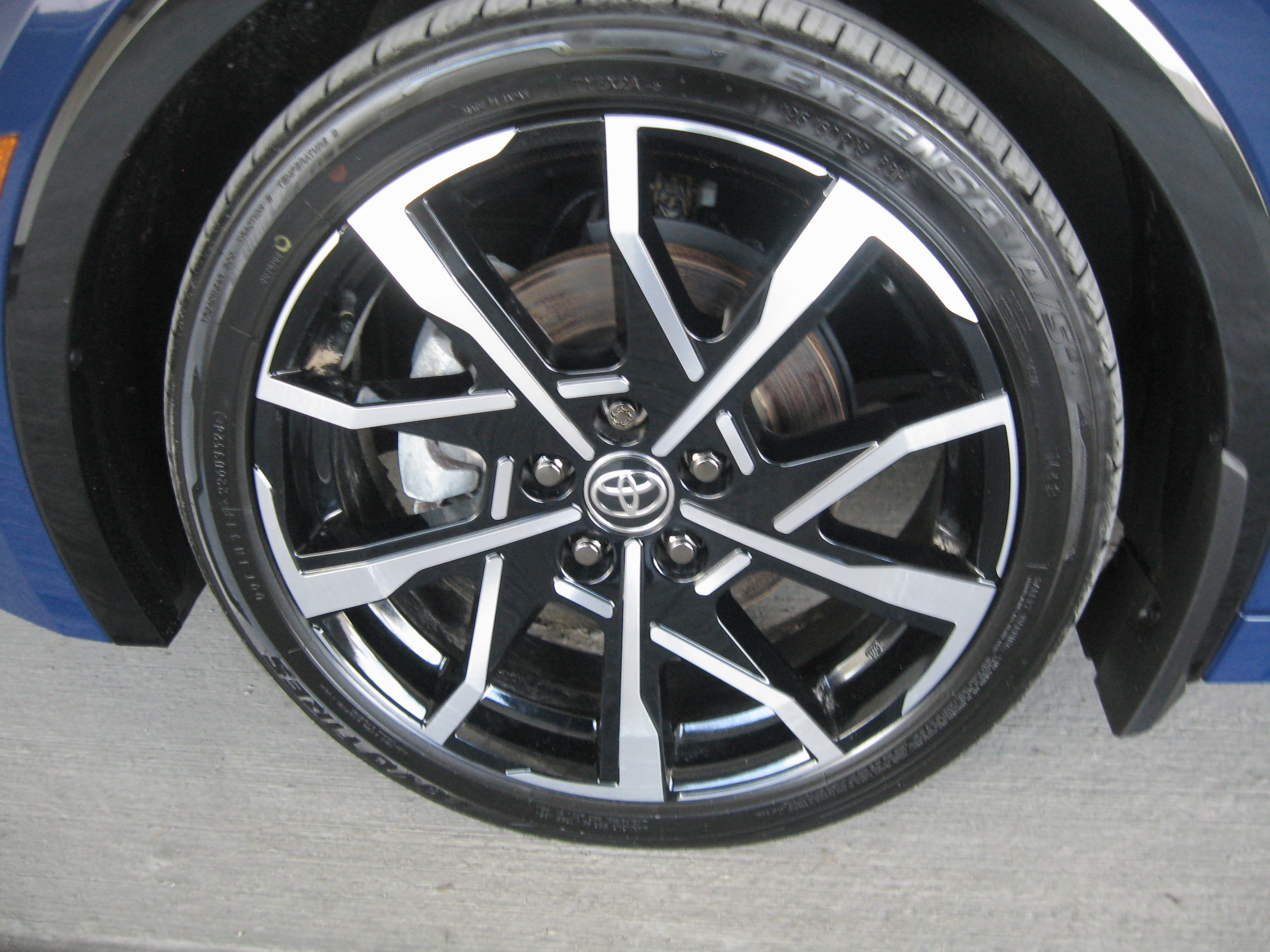 Used 2024 Toyota Prius Prime image 25