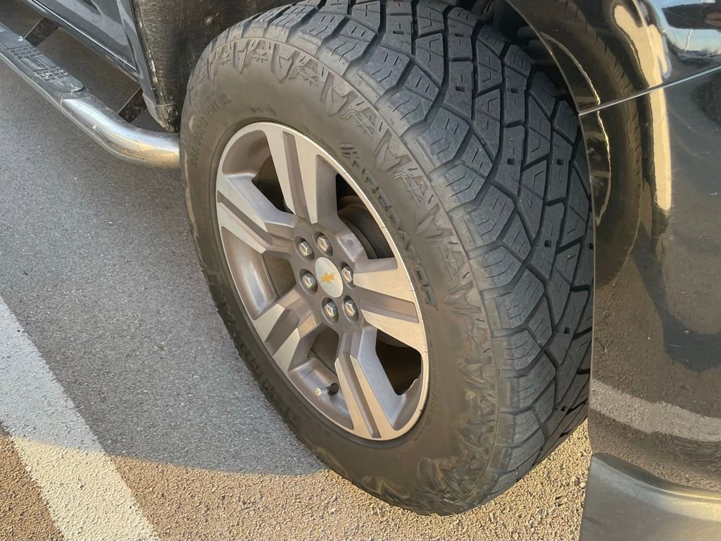 Used 2015 Chevrolet Colorado LT w/ LT Convenience Package image 8