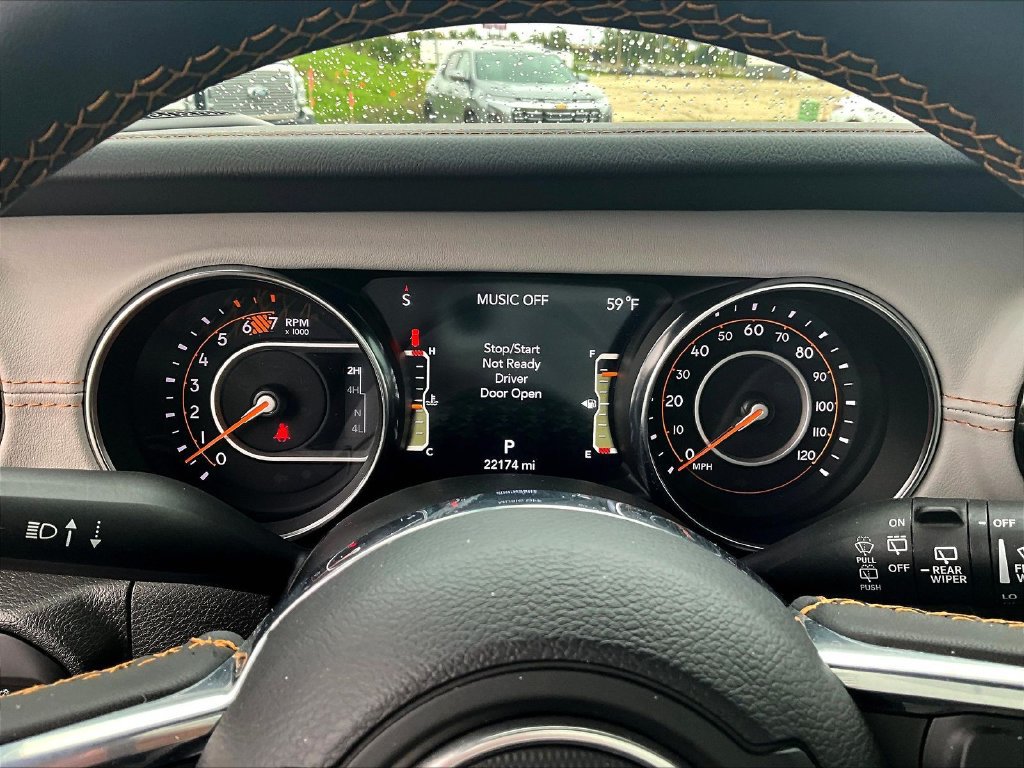 Used 2023 Jeep Wrangler Unlimited Sahara AWD/4WD image 18