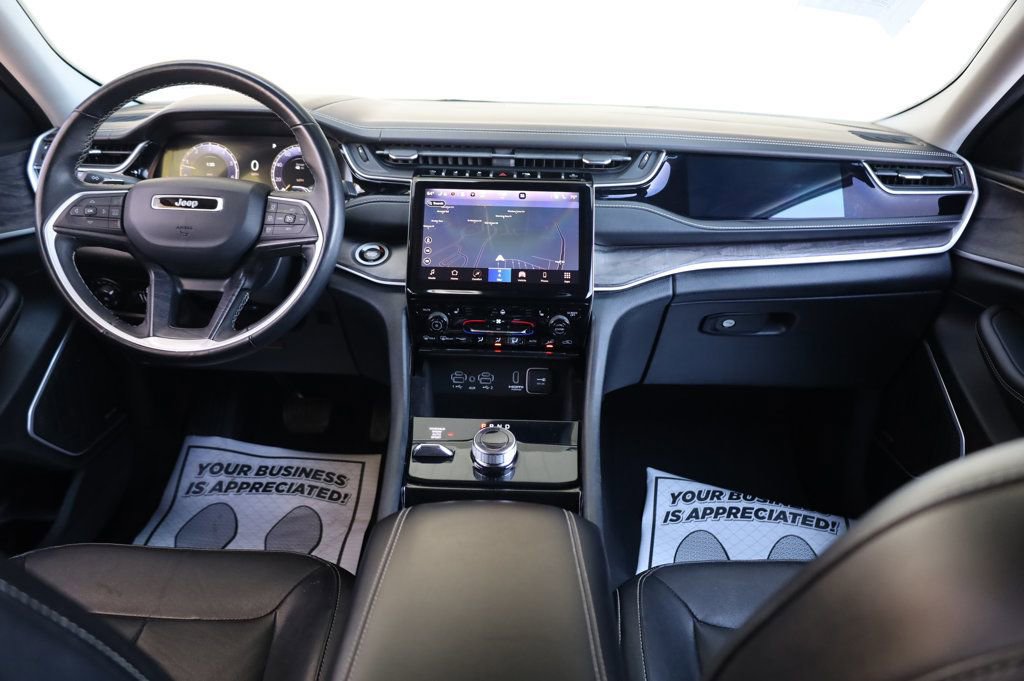 Used 2022 Jeep Grand Cherokee L Limited w/ Trailer Tow Group (B) image 27