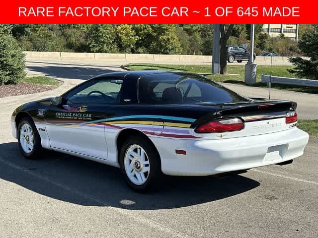 Used 1993 Chevrolet Camaro Z28 RWD image 25
