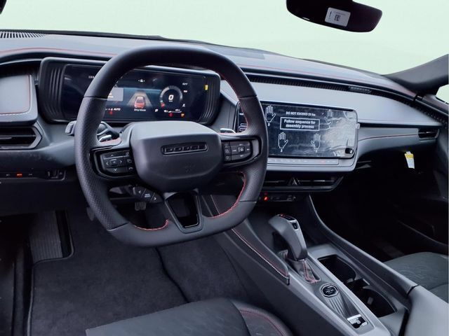 New 2026 Dodge Charger Scat Pack w/ Blacktop Package AWD/4WD image 15