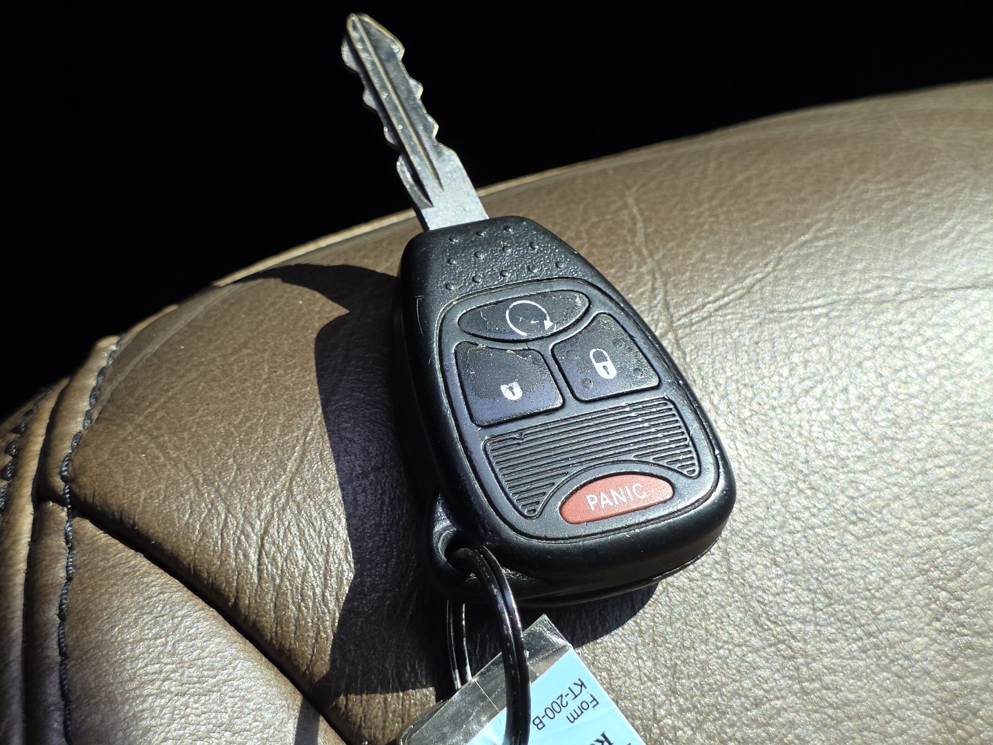 Used 2014 Jeep Wrangler Unlimited Sahara w/ Connectivity Group AWD/4WD image 30