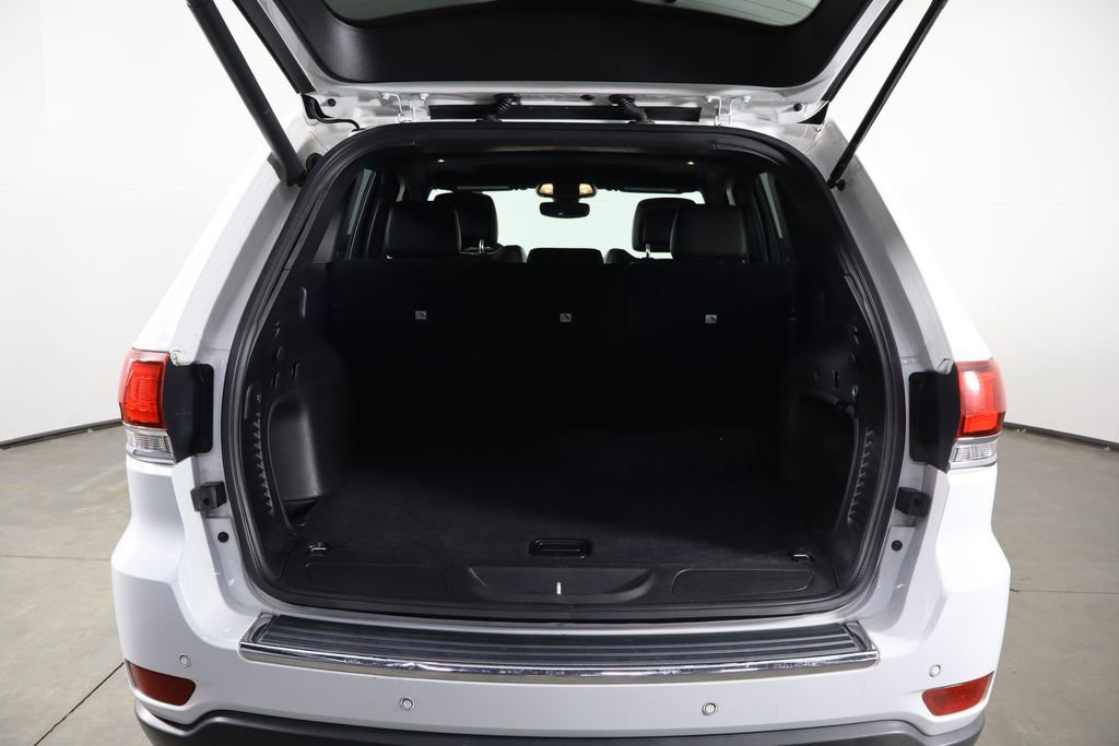 Used 2022 Jeep Grand Cherokee Limited image 18
