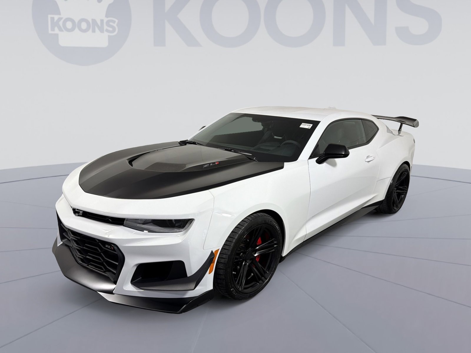 Used 2021 Chevrolet Camaro ZL1 image 1