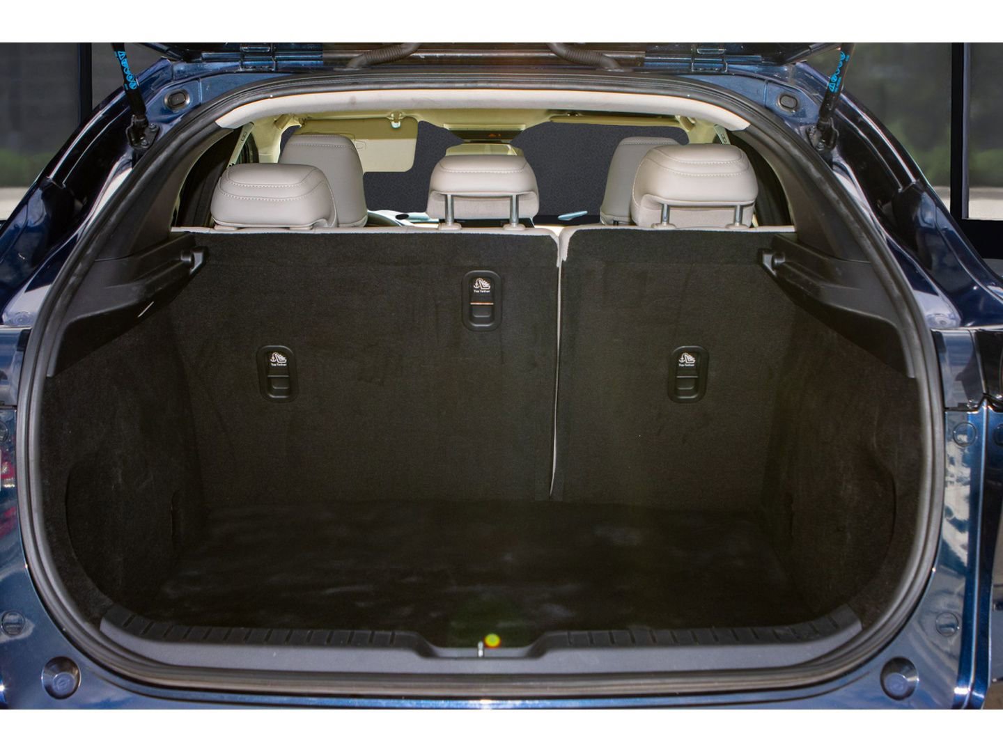 Used 2020 MAZDA CX-30 FWD w/ Select Package image 13