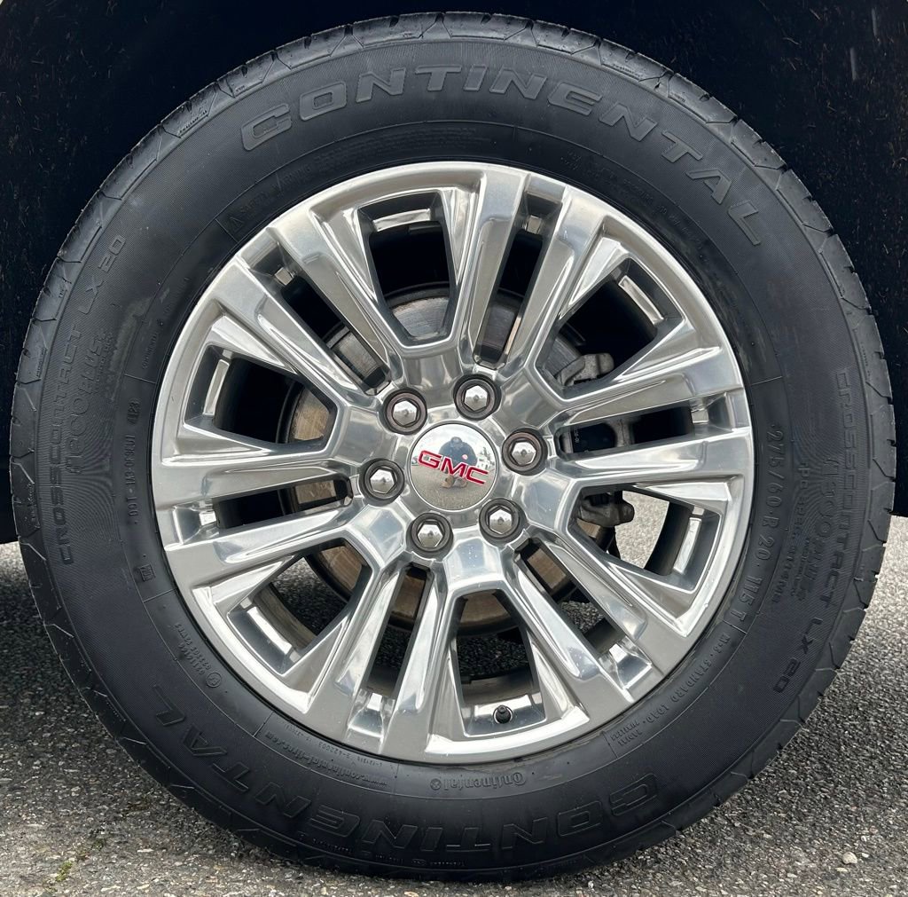 Used 2024 GMC Yukon Denali image 31