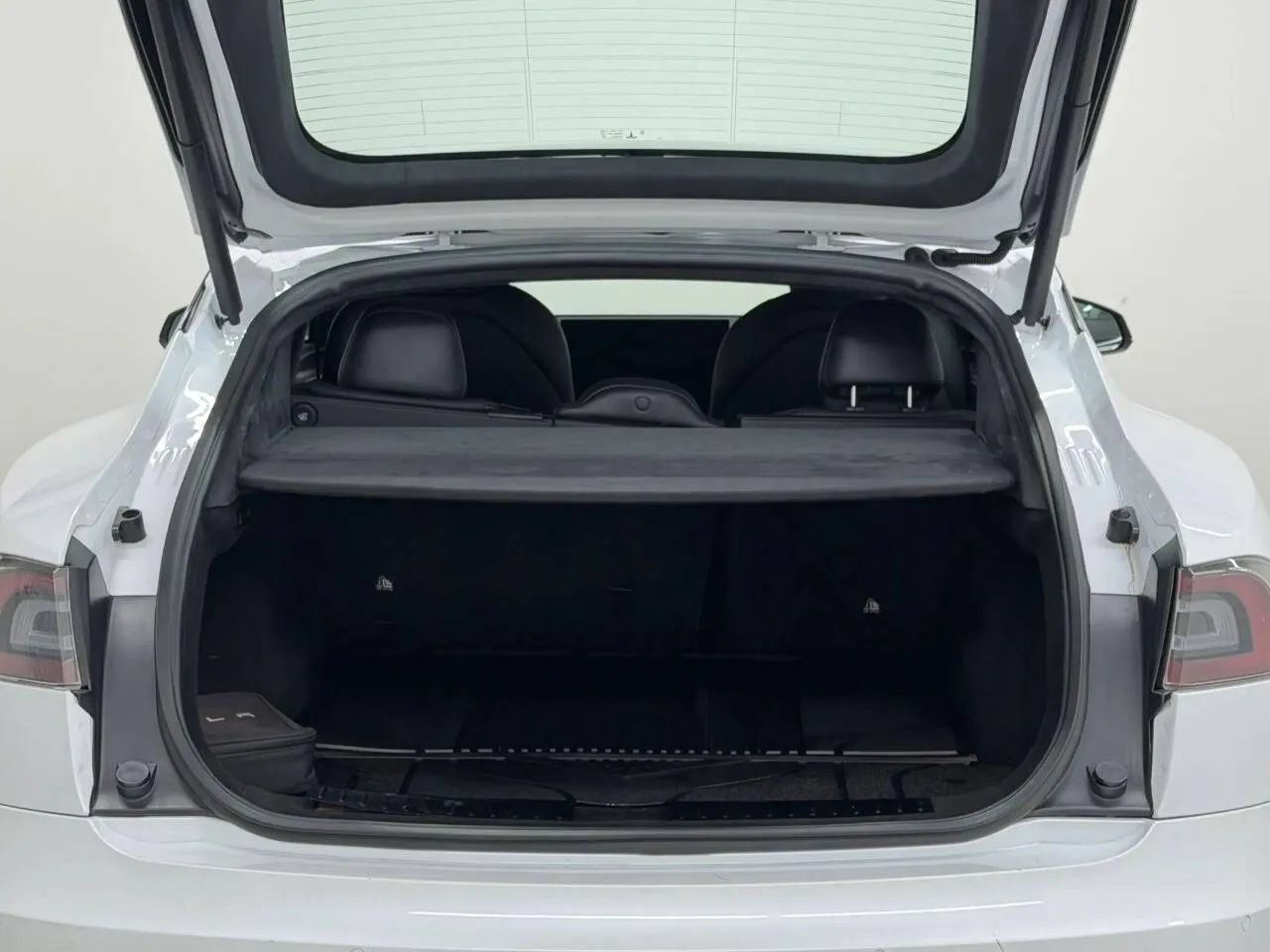 Used 2021 Tesla Model S Long Range AWD/4WD image 36