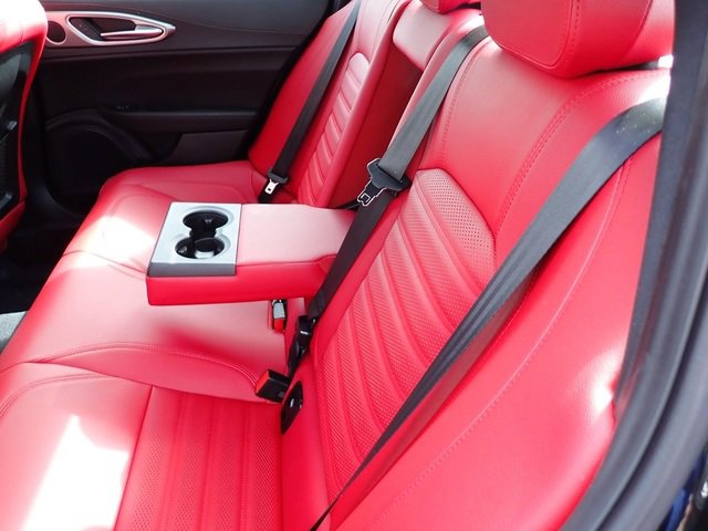 New 2025 Alfa Romeo Giulia Sprint image 12