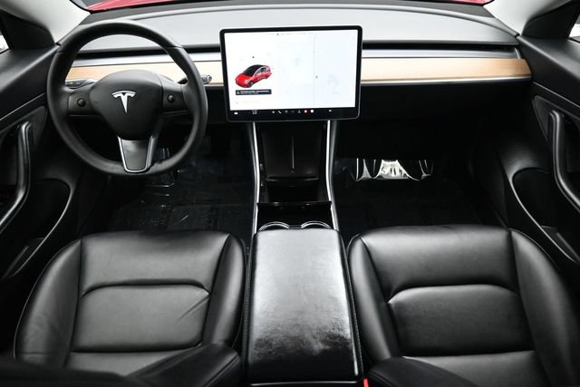 Used 2020 Tesla Model 3 Standard Range RWD image 11