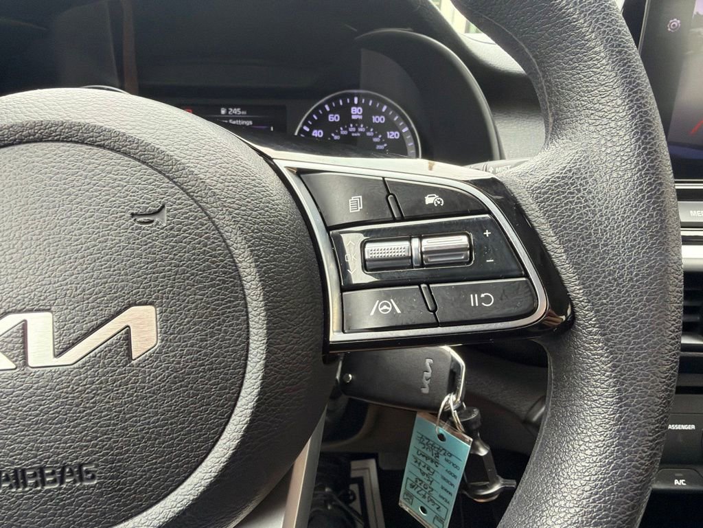Certified 2023 Kia Forte LXS w/ LXS Technology Package FWD image 29
