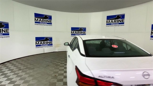 Used 2024 Nissan Altima 2.5 SV image 9