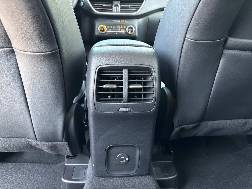 Used 2020 Ford Escape SEL FWD image 16