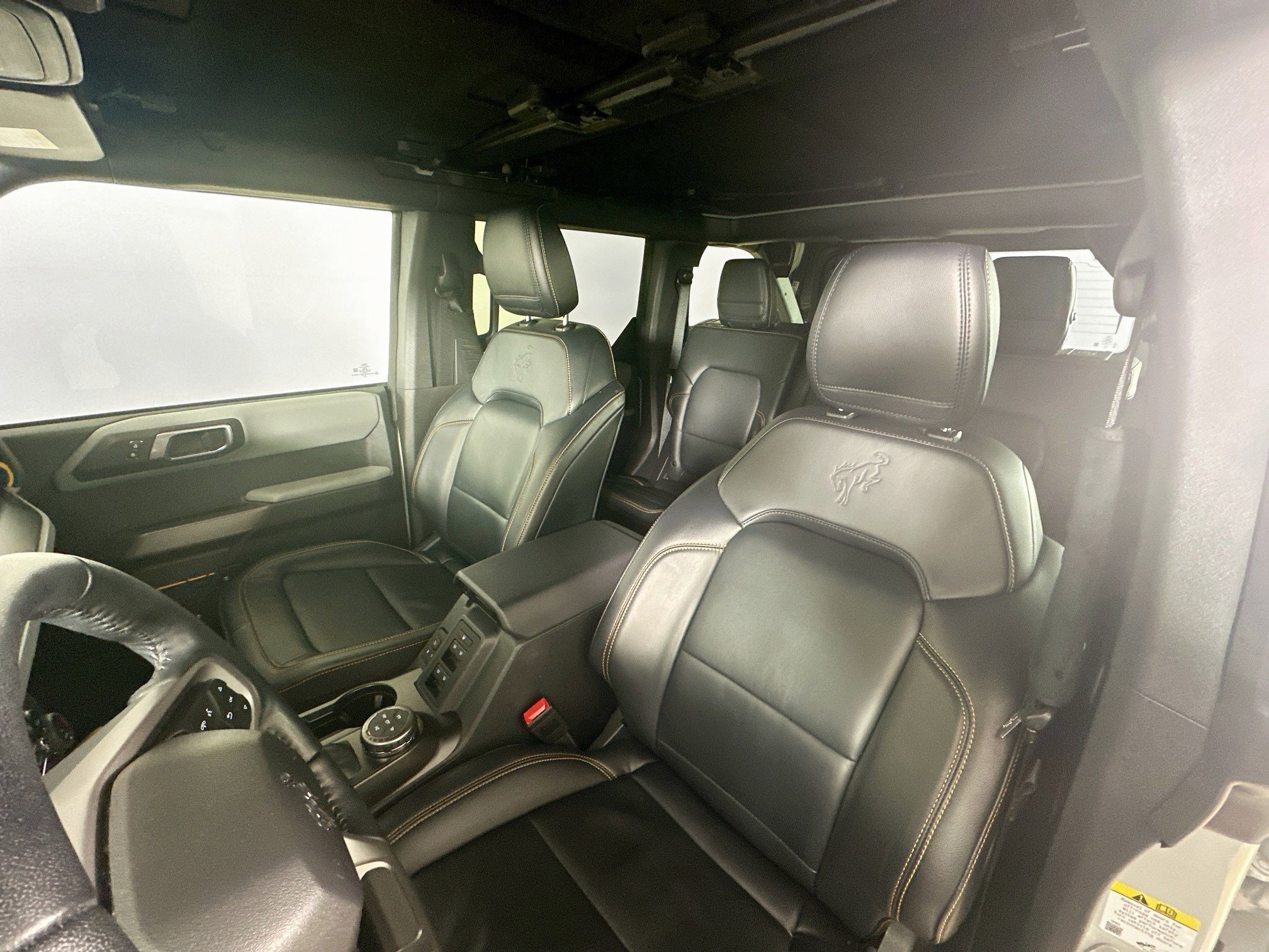 Used 2023 Ford Bronco Badlands AWD/4WD image 14