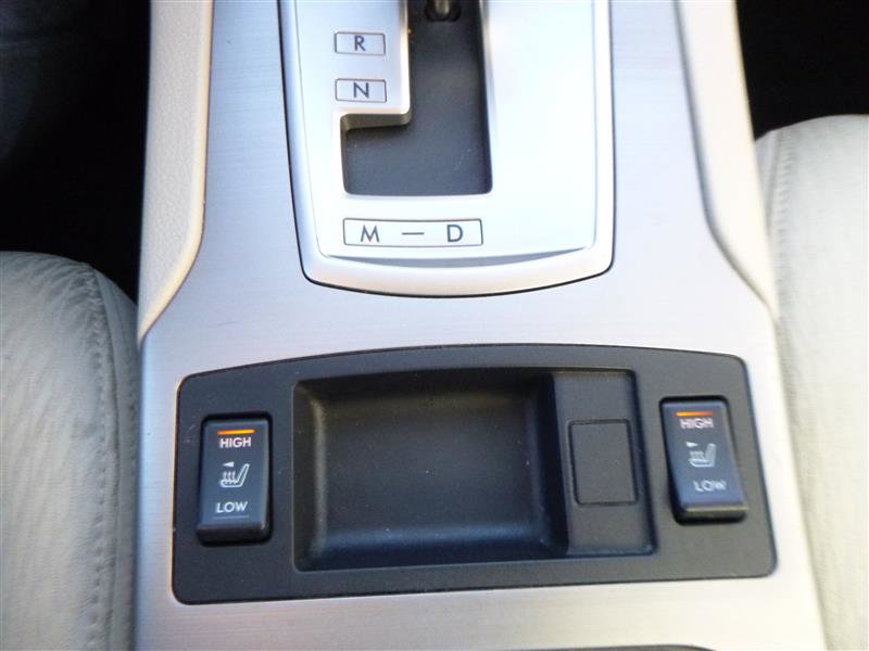 Used 2011 Subaru Outback 2.5i Premium image 14