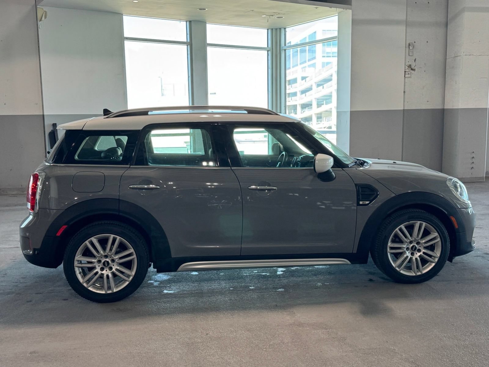 Used 2020 MINI Cooper Countryman FWD image 11