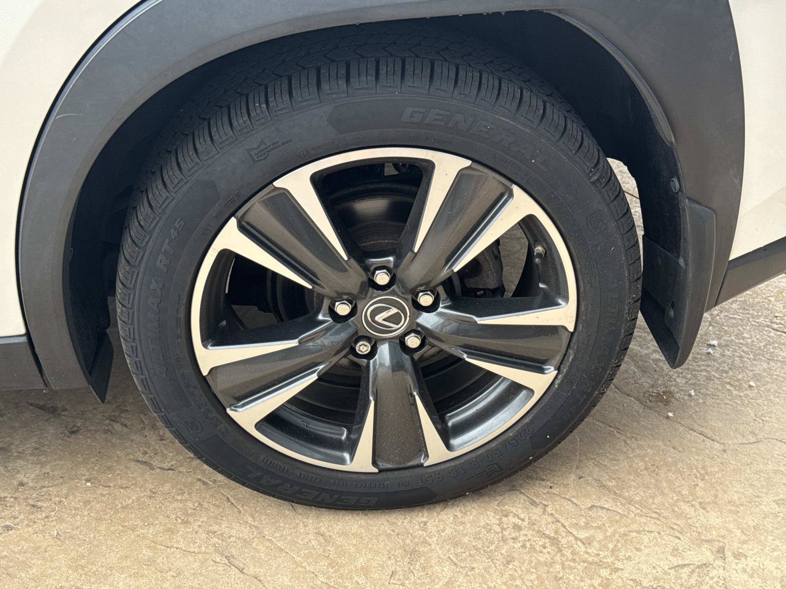 Used 2022 Lexus UX 250h w/ Accessory Package (Z2) AWD/4WD image 22