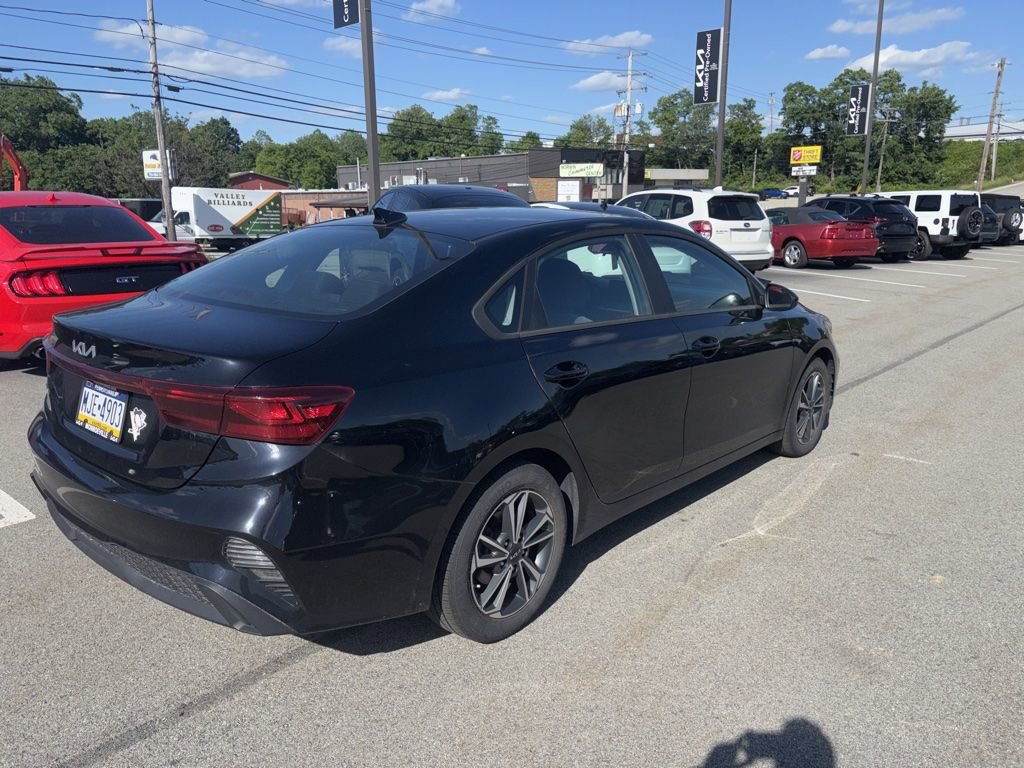 Certified 2024 Kia Forte LXS FWD image 7