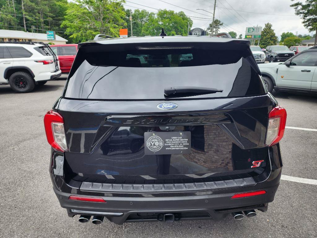 Used 2020 Ford Explorer ST w/ Premium Technology Package AWD/4WD image 4
