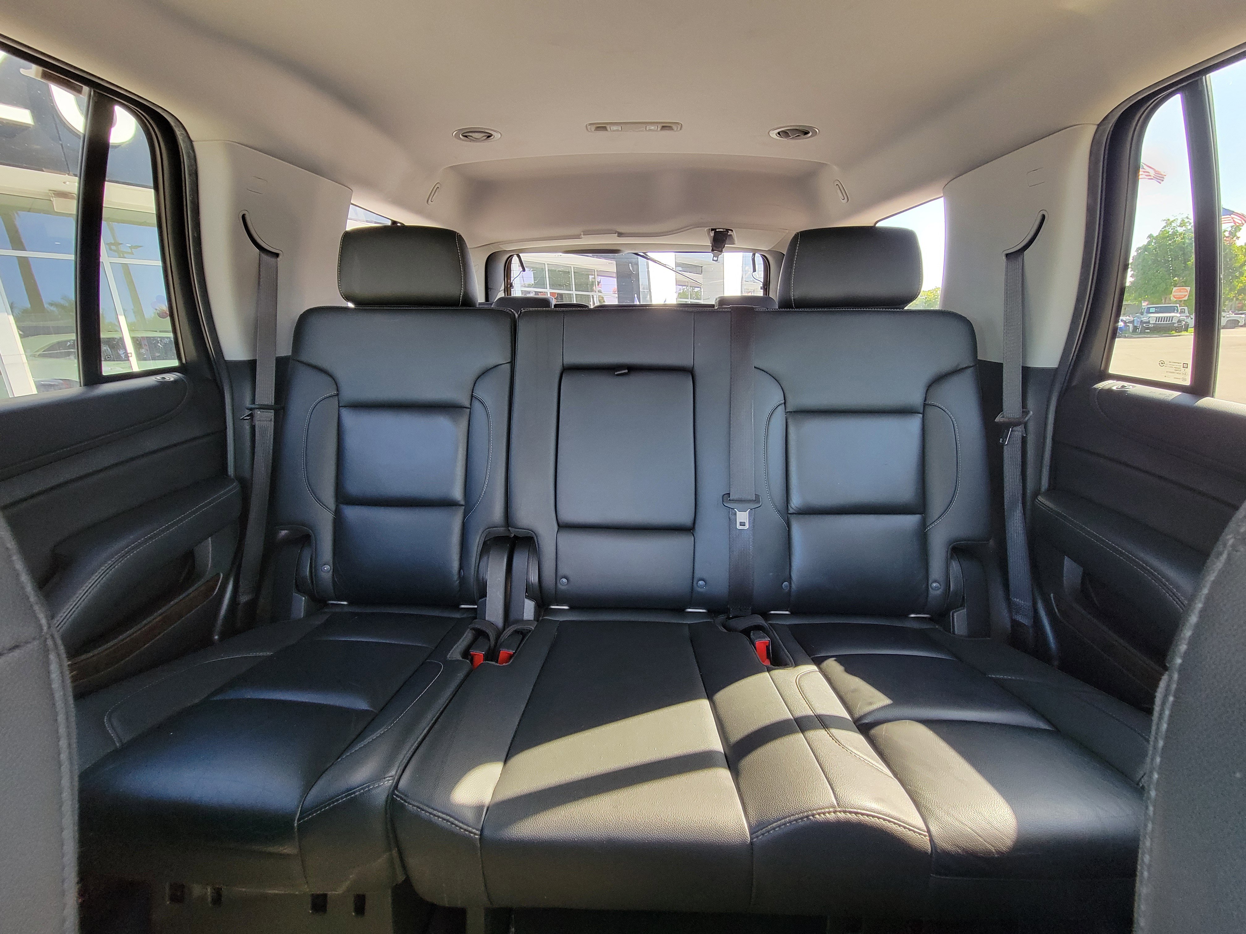 Used 2019 Chevrolet Tahoe LT AWD/4WD image 16