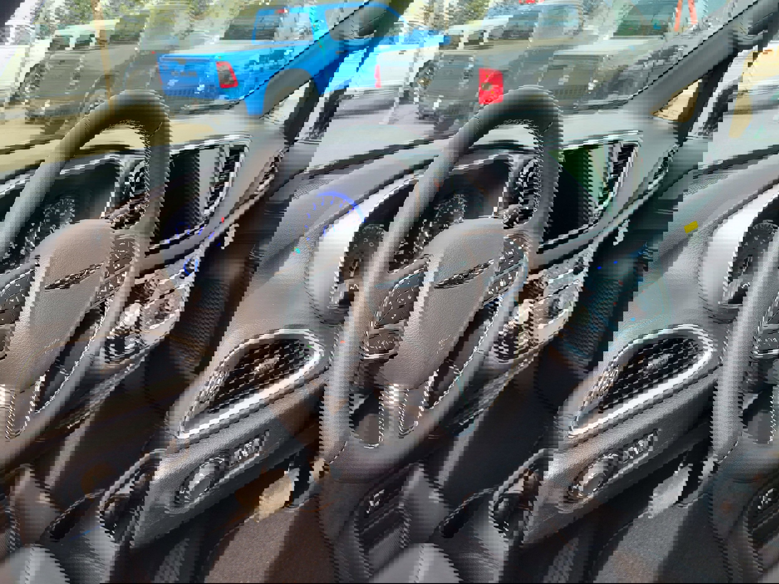 New 2026 Chrysler Voyager LX image 6