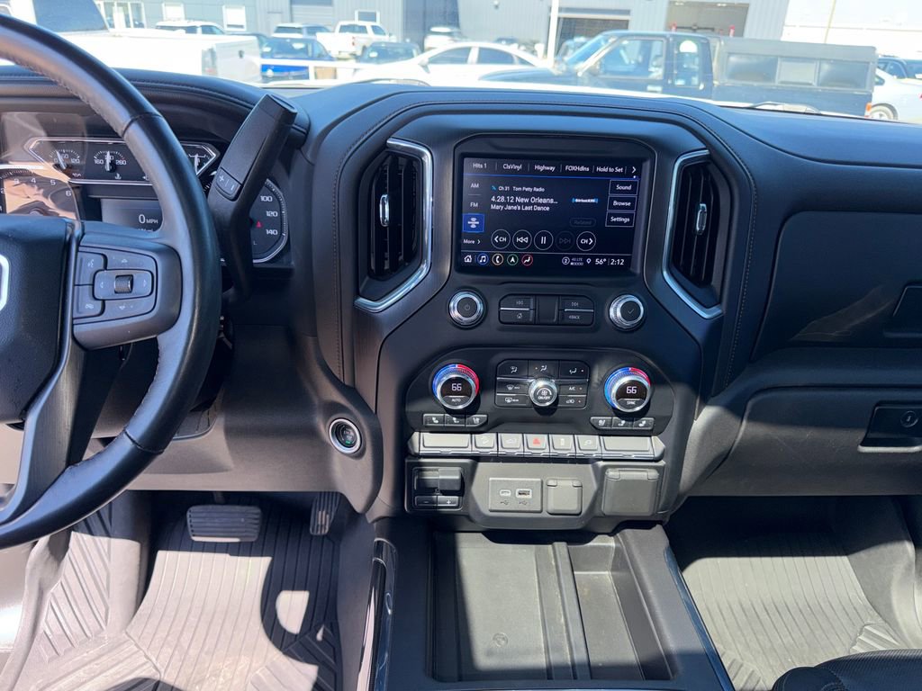 Used 2022 GMC Sierra 1500 AT4 w/ AT4 Preferred Package image 17