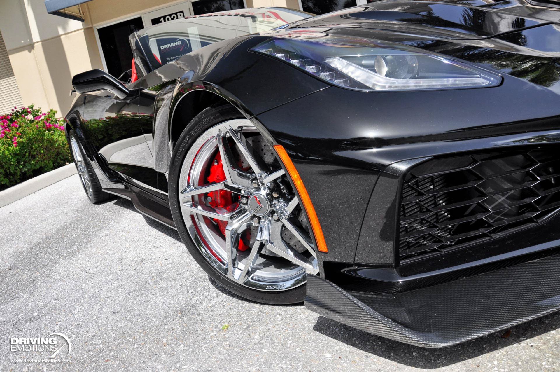 Used 2019 Chevrolet Corvette ZR1 RWD image 13
