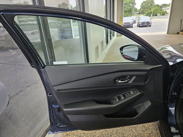 Used 2024 Honda Accord EX image 16