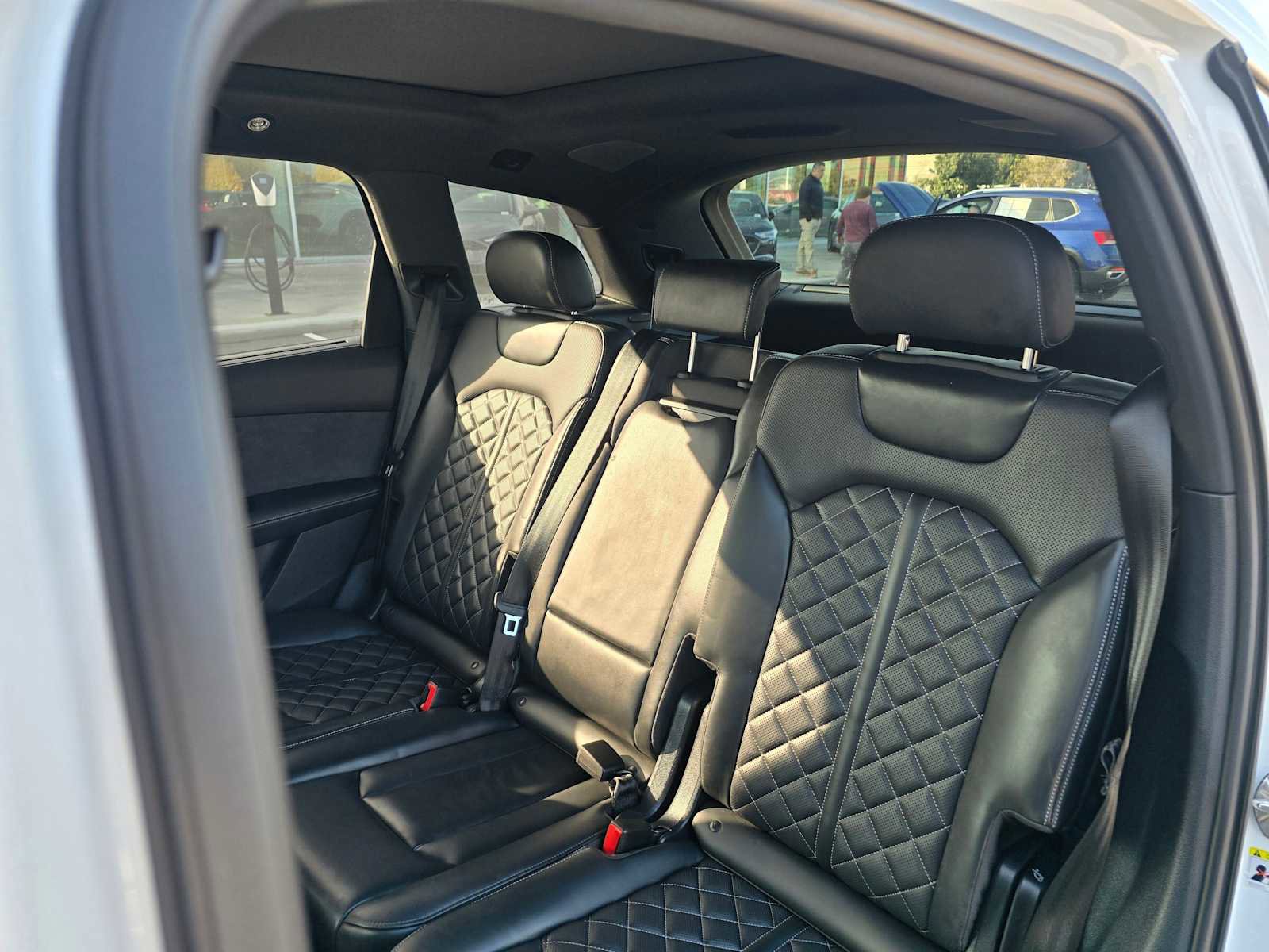 Used 2025 Audi SQ7 Premium Plus image 19